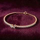 Poetique Mismatched Kada Bracelet (Round-Emerald)