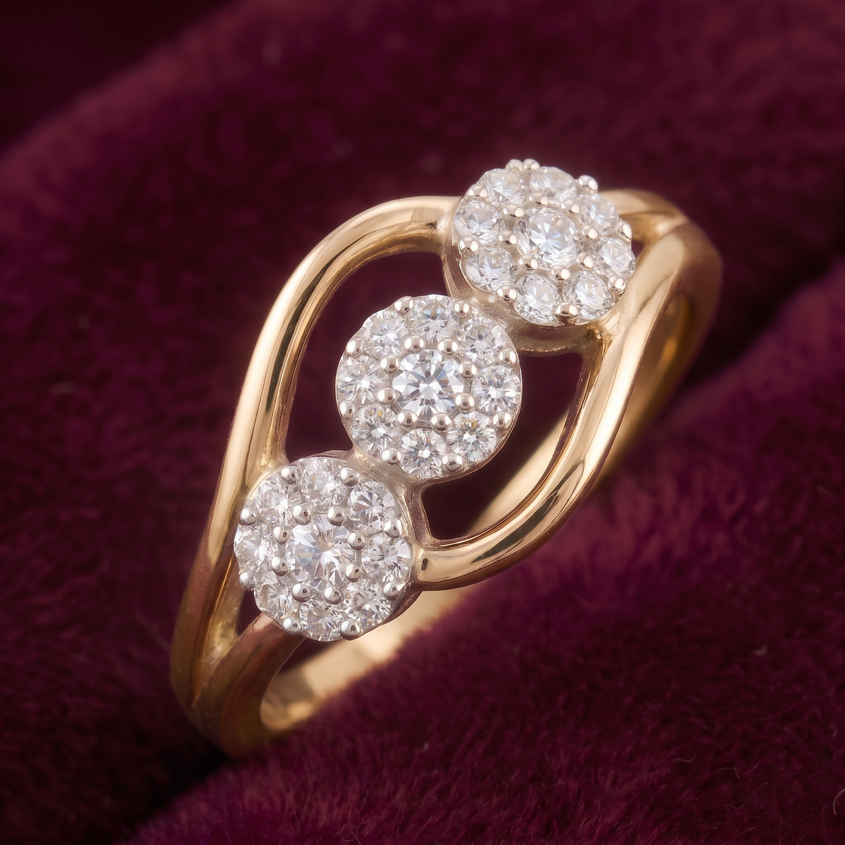 .33 Carat Serpentine Three-Stone Cluster Ring